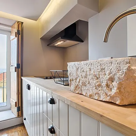 River View Alfama Historic